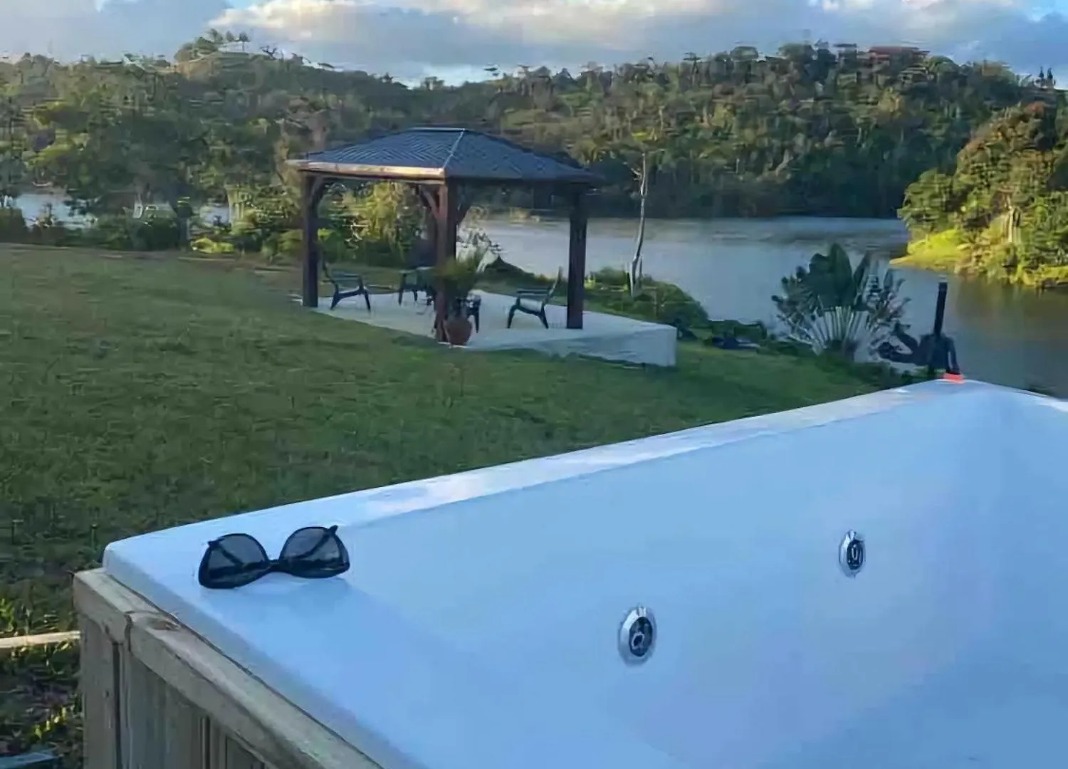 Cidra Hacienda Brisas Del Lagoヴィラ 別荘